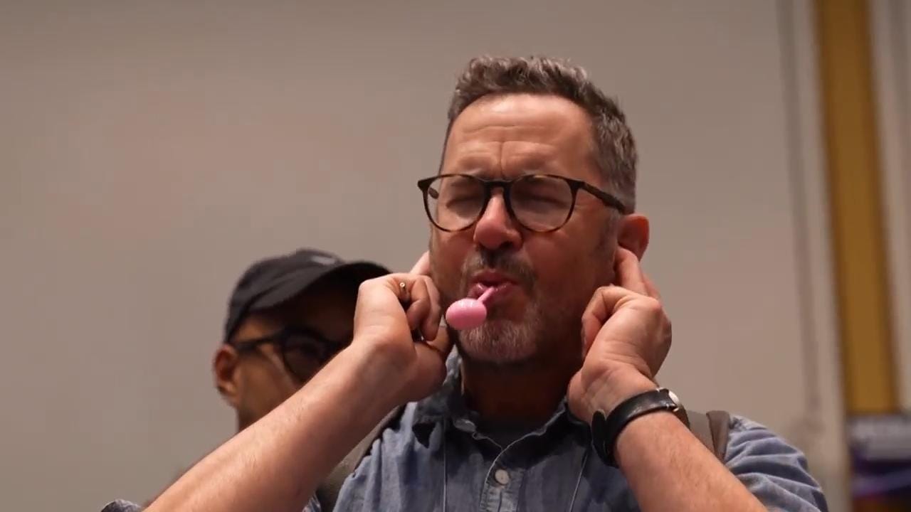 ⚙️ Hijacks Your Skull