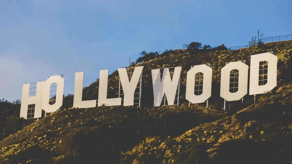 🎯 YouTubers Conquer Hollywood