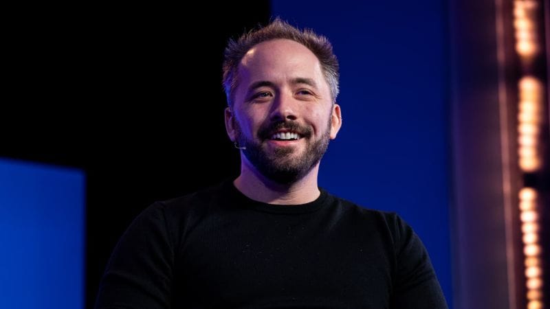 🎯 Dropbox Era Ends