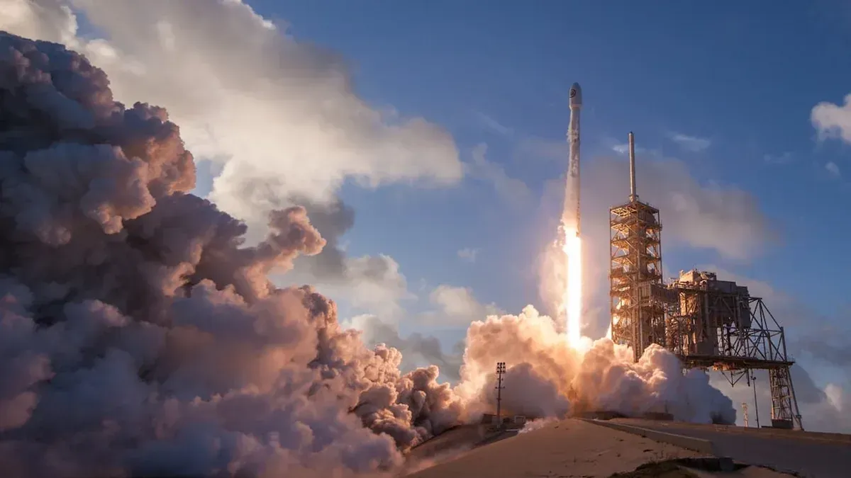 ⛵ SpaceX Prices IPO At $135