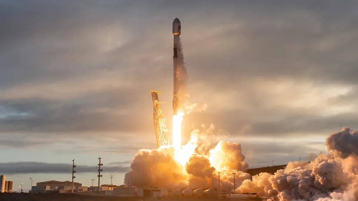 ⛵ SpaceX Scores Another $1.6B Win