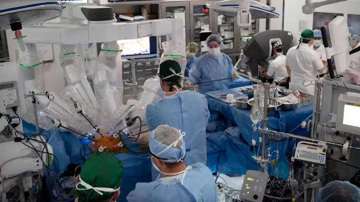 Chest Surgery Gets Robot Routes