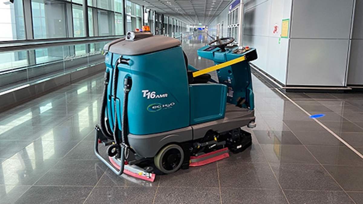 Cleaning Robots Count Carbon