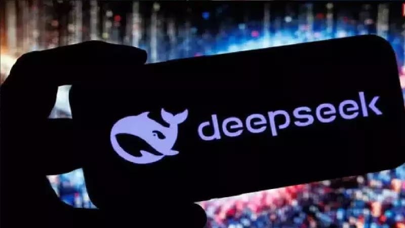 🛎️ DeepSeek Proves Ilya Right