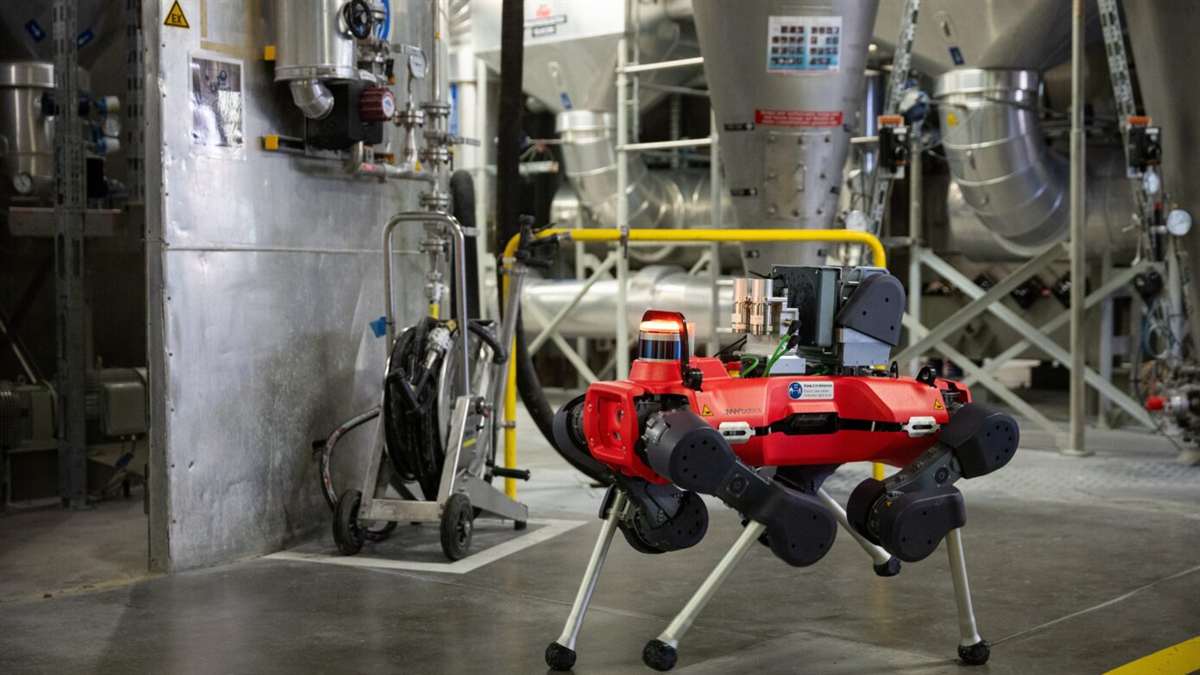 🤖 Robots Learn To Badge In