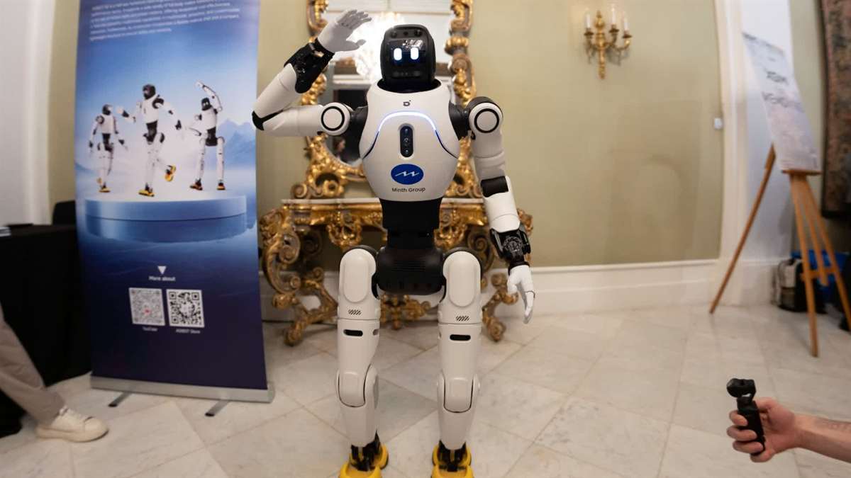 China Reinforces The Robot Core